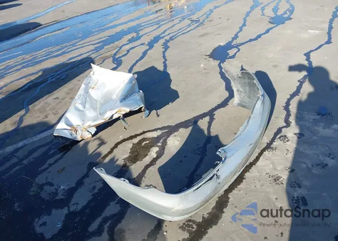 2002 Toyota Camry Le из США, поврежденный, VIN 4T1BE32K32U626501